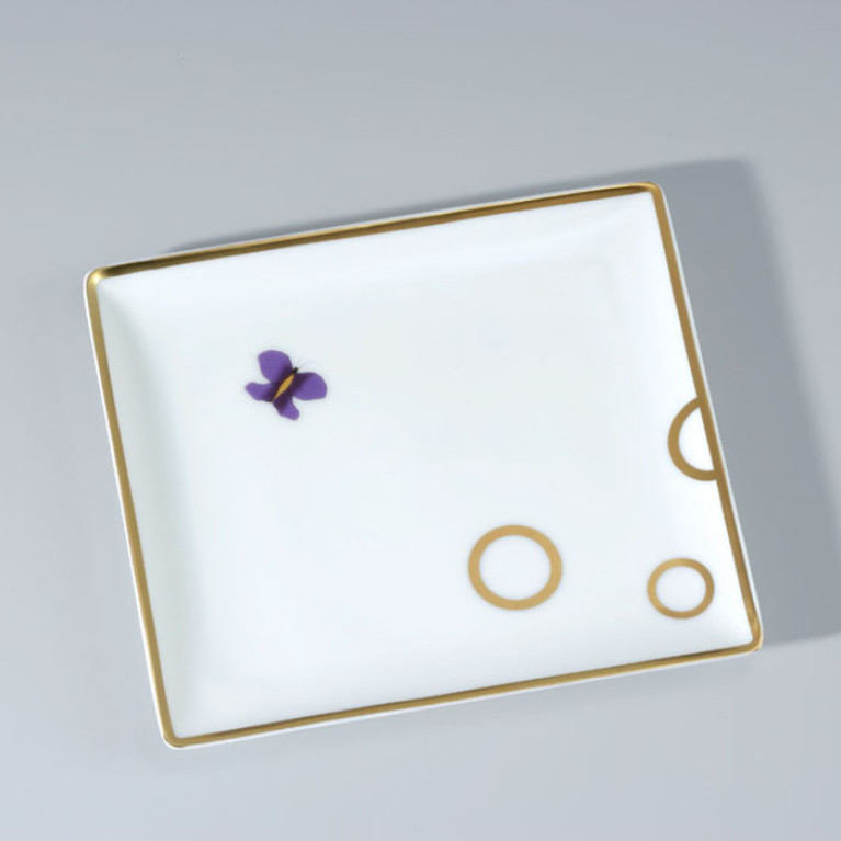 THG CAPUCINE MAUVE DECOR OR Поднос керамический 122х110 мм., настольный, small size, декор золото/лиловый, цвет белый