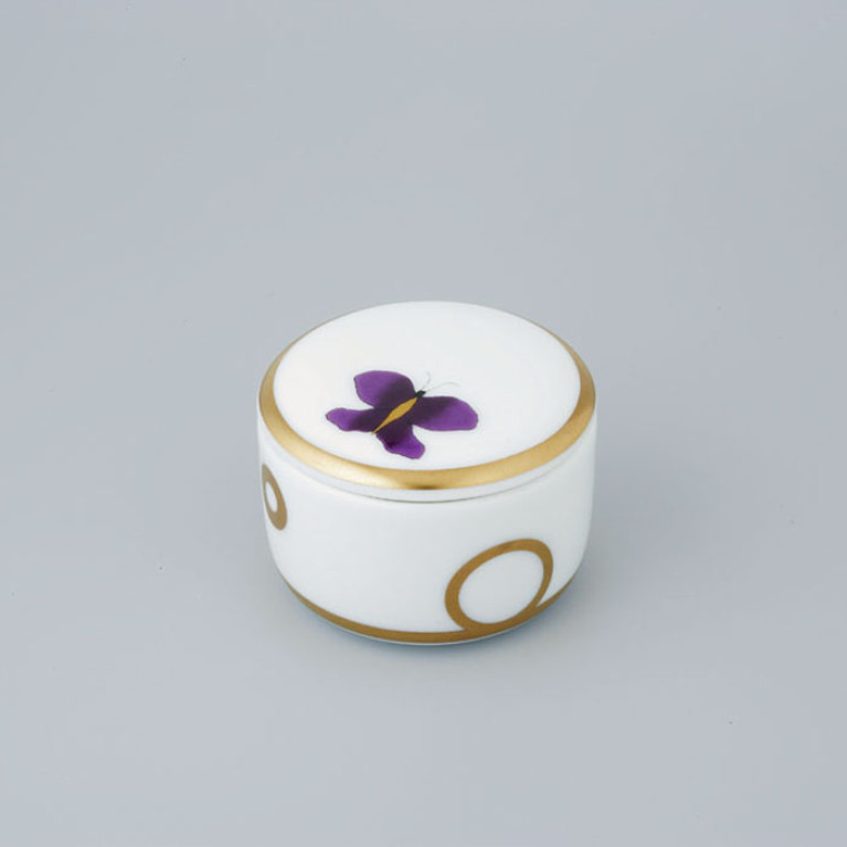 THG CAPUCINE MAUVE DECOR OR Коробка для таблеток керамическая, круглая &oslash;55 мм., настольная, декор золото/лиловый, цвет белый
