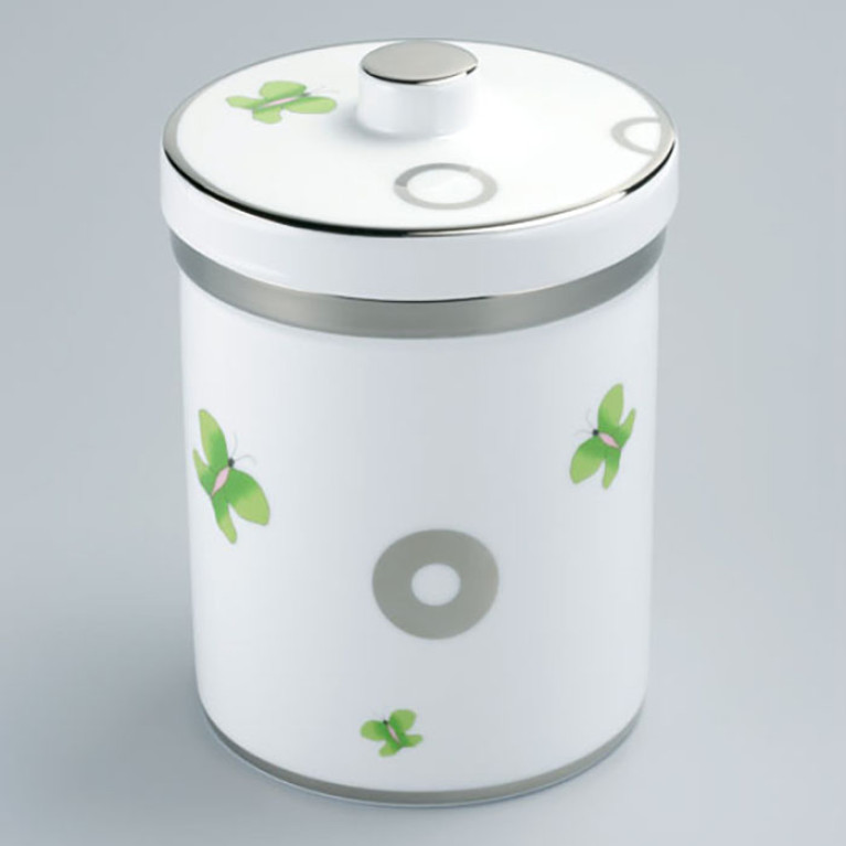 THG CAPUCINE VERT DECOR PLATINE Банка керамическая с крышкой, настольная, декор платина/зеленый, цвет белый