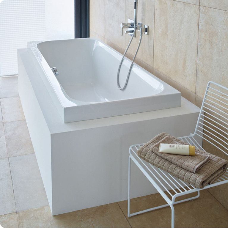 Duravit Happy D.2 Ванна акриловая  1700х700 мм, прямоугольная .встраиваемая  версия , с наклоном для  спины справа, цвет белый