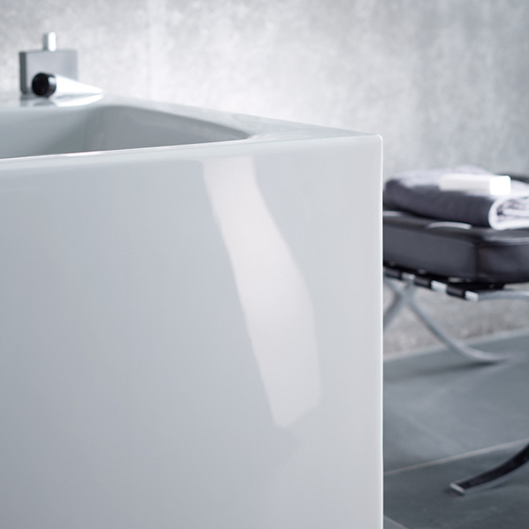 Duravit Paiova 5 Ванна угол справа, 1900х1400 мм, объем 267 л, встраиваемая ,с 2 разными наклонами спинки, цвет: белый