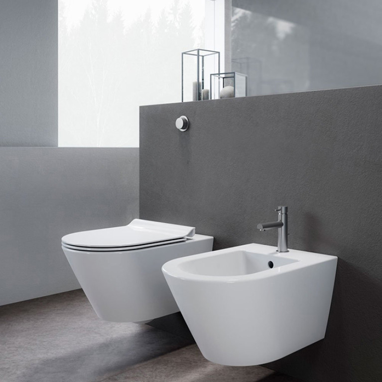 9413FR511 KUBE X унитаз подвесной 55x36/G с креплением глянцевый белый GSI