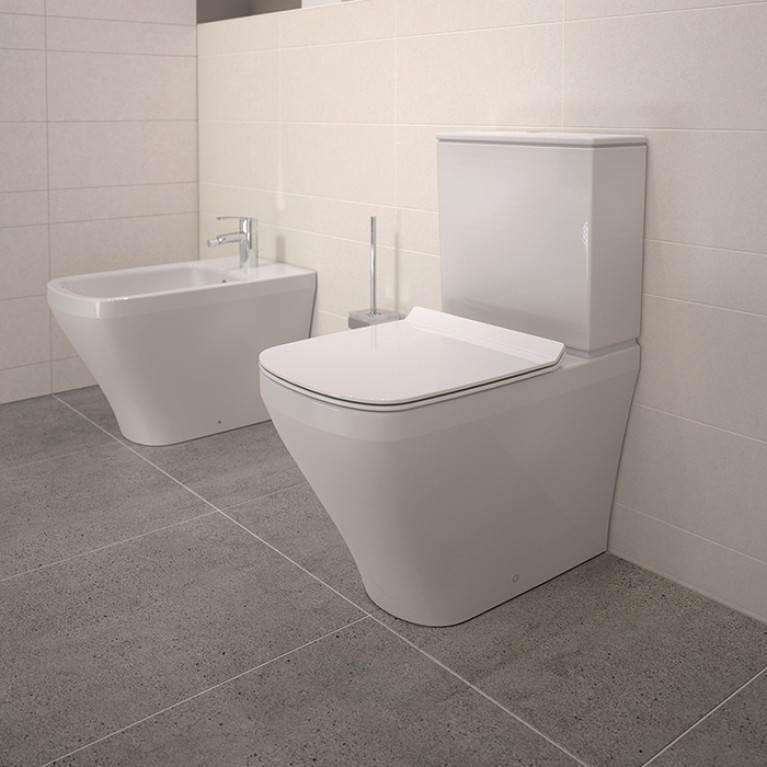 Duravit DuraStyle Унитаз моноблок  пристенный 370х630 мм,  с креплением,слив универcал, цвет белый (Спец.цена из наличия)