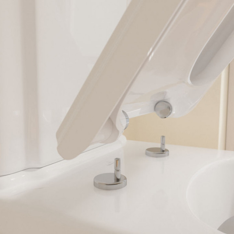 VilleroyBoch Hommage Унитаз моноблок  370*725*390, крепеж в комплекте, CeramicPlus, цвет: белый
