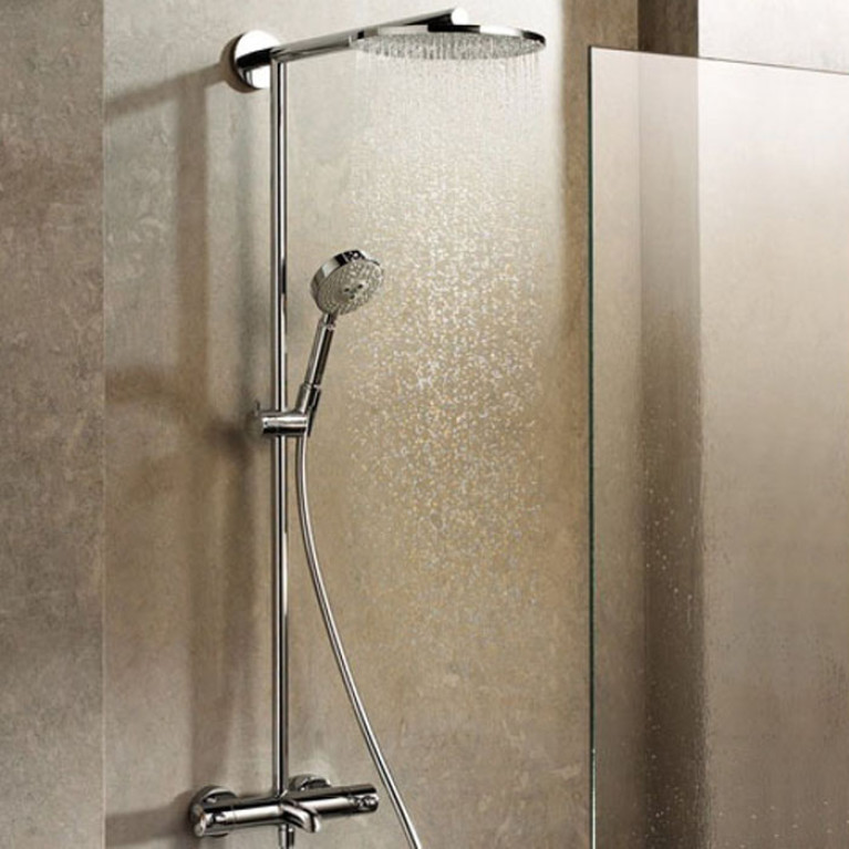HG Raindance S Душевая система Showerpipe: верх.душ 240 1jet, ручн.душ, шланг, термостат для ванны с полочкой, излив 186мм, цвет: хром