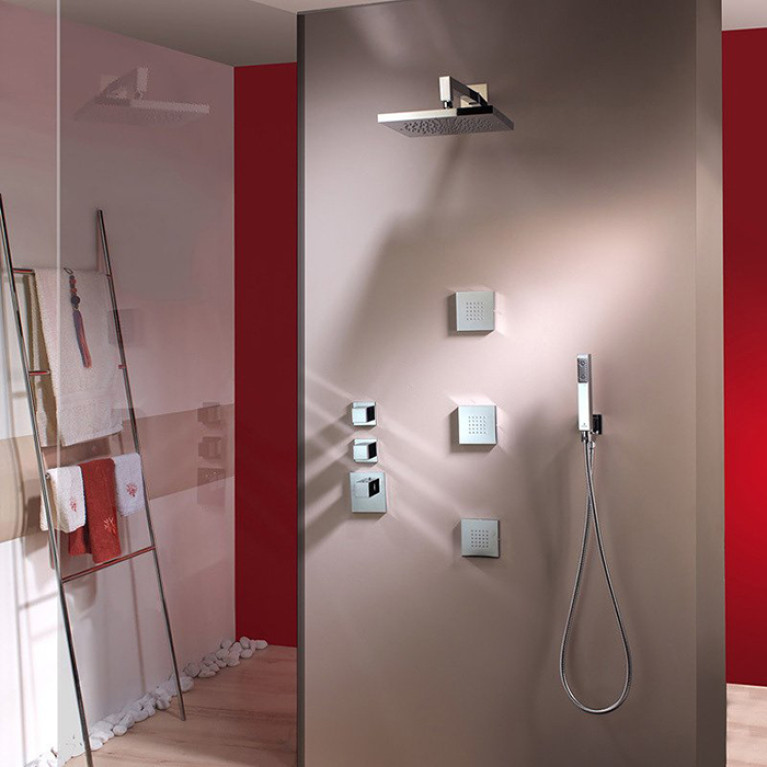 Bossini  Cubic Flat  Г/м настенная форсунка 10*10 см, цвет: хром