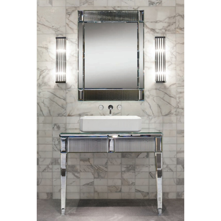 OASIS MURANO1 Светильник настенный 110х100х500 мм., светодиодный, с прозрачными и черными профилями, фурнитура хром