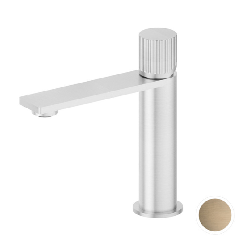 Newform Steel Line Смеситель для раковины без донного клапана, излив 135 мм, цвет:  PVD brushed pale gold