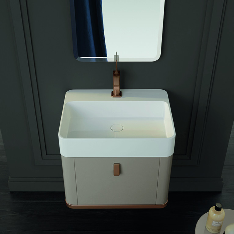 VITAGE milldue edition Зеркало BEND 490х1100х30 мм., со скошенным краем